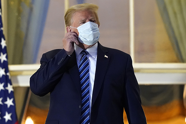 Trump: “Twitter? Noioso”. E pensa a un suo social Trump: “Twitter? Noioso”. E pensa a un suo social