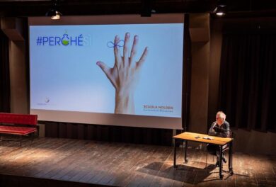 Covid e comunicazione: Sanofi e Scuola Holden presentano #PerchèSi