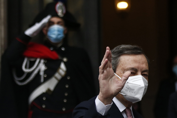 Draghi dà i numeri al Lotto: 6,12,19 su Roma. Le carte dicono: “Sarà dura”