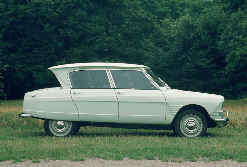 Citroën AMI6 nata dalla matita di Flaminio Bertoni Citroën AMI6 nata dalla matita di Flaminio Bertoni