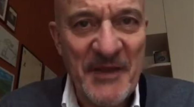 Claudio Bisio positivo al Covid: “Sto bene, sto lottando”. Video Claudio Bisio positivo al Covid: “Sto bene, sto lottando”. Video