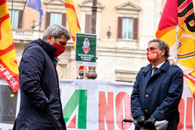 Alitalia, la sponda dei sindacati: Paltrinieri fa breccia negli autonomi