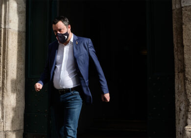 Sondaggi, Lega di Salvini giù con Draghi. Un grande partito e tre medi salgono