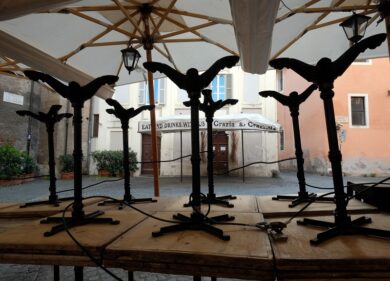 Covid, in Italia ormai chiuso un ristorante su 3. A rischio intera filiera