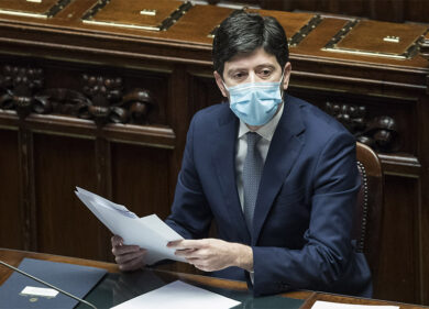 Covid, FdI: “Speranza ha mentito sul piano pandemico, si dimetta”