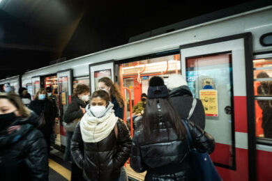 Covid, in Lombardia 1.491 nuovi casi, decessi +45, tasso di positività 8,3%