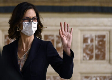 Dpcm, Gelmini: “Restano fasce a colori. Chiusure dal lunedì e non da domenica”