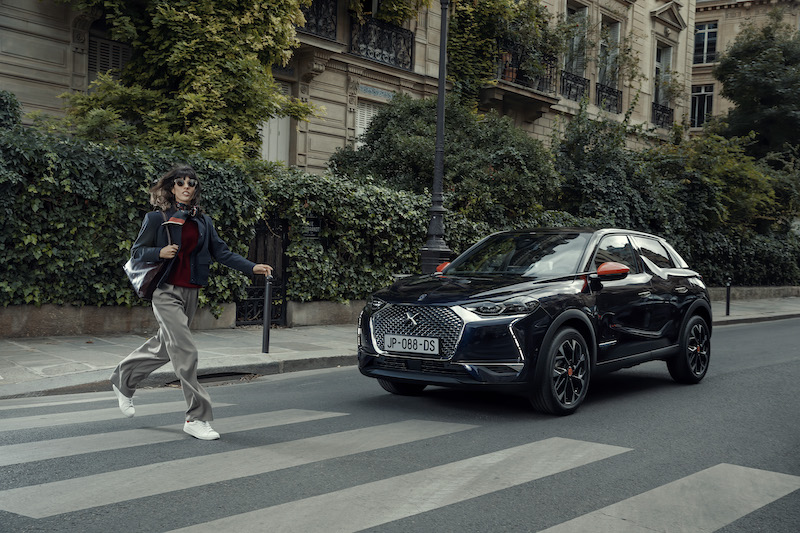 DS 3 Crossback Ines De la Fressange Paris: una limited edition premium DS 3 Crossback Ines De la Fressange Paris: una limited edition premium