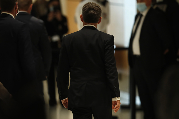 Francia, l’ex presidente Sarkozy condannato a 3 anni per corruzione Francia, l’ex presidente Sarkozy condannato a 3 anni per corruzione