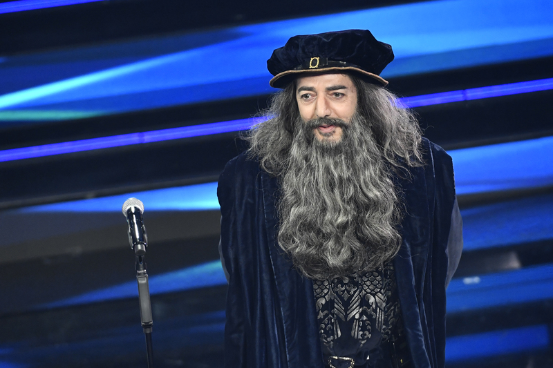 Ascolti tv, Sanremo 2021 non fa il botto: 46,35%. I picchi d’ascolto con… Ascolti tv, Sanremo 2021 non fa il botto: 46,35%. I picchi d’ascolto con…