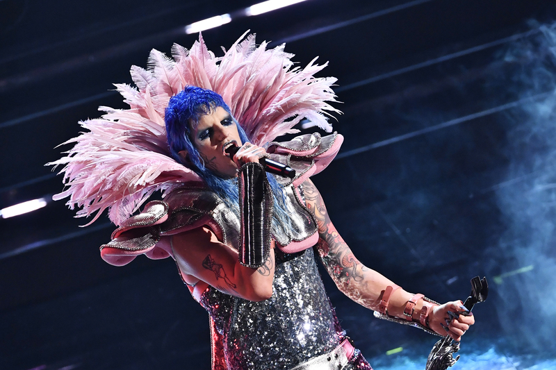 Ascolti tv, Sanremo 2021 non fa il botto: 46,35%. I picchi d’ascolto con… Ascolti tv, Sanremo 2021 non fa il botto: 46,35%. I picchi d’ascolto con…