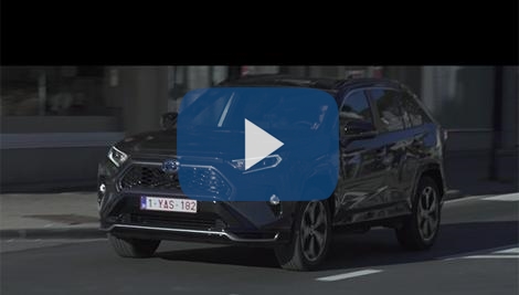 Toyota Rav 4 ora è anche plug-in hybrid Toyota Rav 4 ora è anche plug-in hybrid