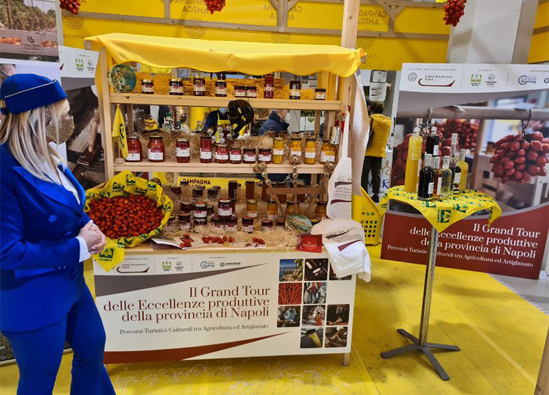 Grand Tour Napoli e Food, Coldiretti firma un accordo con i ristoratori Grand Tour Napoli e Food, Coldiretti firma un accordo con i ristoratori