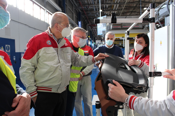 Imparato CEO di Alfa Romeo visita gli stabilimenti di Cassino e Pomogliano Imparato CEO di Alfa Romeo visita gli stabilimenti di Cassino e Pomogliano