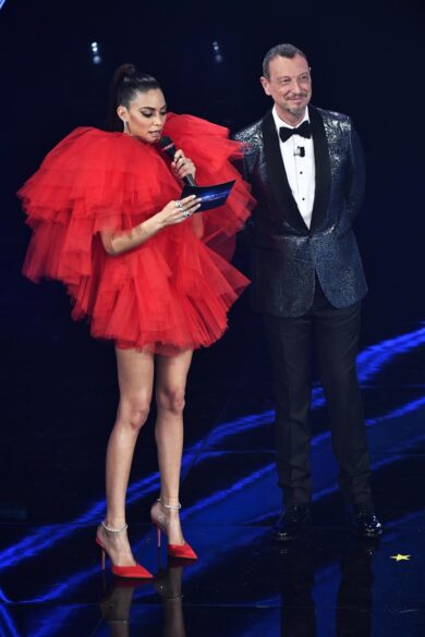 Sanremo, Elodie: “Non avevo l’acqua calda e…” Il commovente monologo. Video