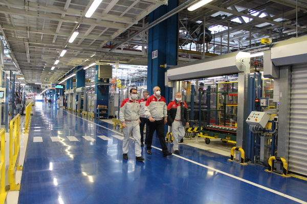 Imparato CEO di Alfa Romeo visita gli stabilimenti di Cassino e Pomogliano Imparato CEO di Alfa Romeo visita gli stabilimenti di Cassino e Pomogliano