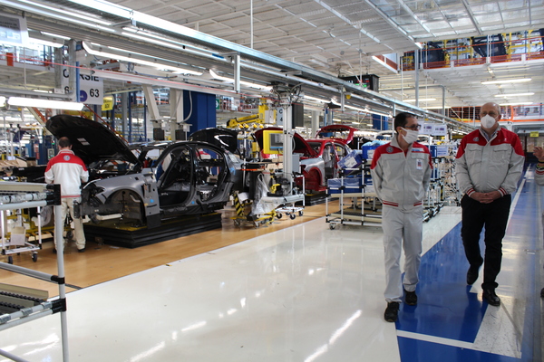 Imparato CEO di Alfa Romeo visita gli stabilimenti di Cassino e Pomogliano Imparato CEO di Alfa Romeo visita gli stabilimenti di Cassino e Pomogliano