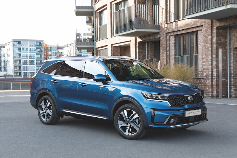 Kia: si riparte con il Sorento plug-in Hybrid