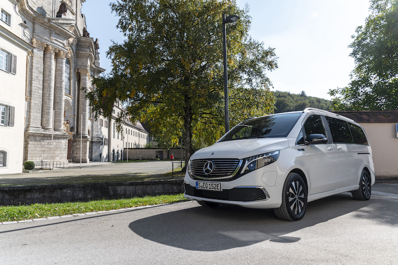 Mercedes lancia EQV, monovolume a trazione elettrica Mercedes lancia EQV, monovolume a trazione elettrica