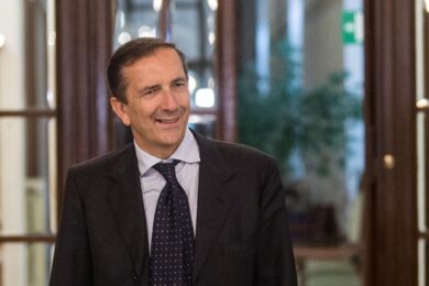 Tim, firmato l’accordo per 1.300 uscite volontarie