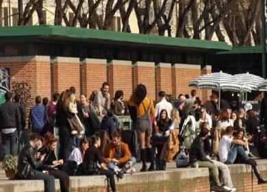 Darsena, bloccati i punti di accesso per evitare assembramenti