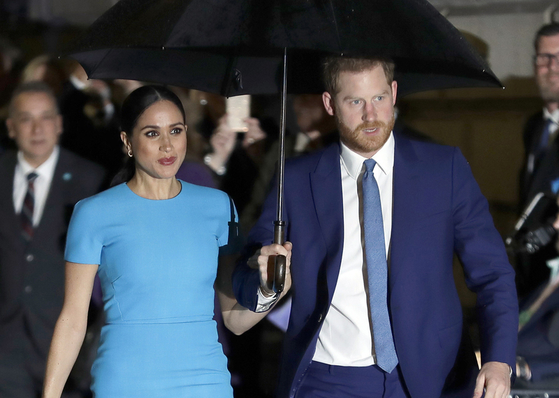 Harry e Meghan Markle, caos a Londra: il primissimo commento di Boris Johnson