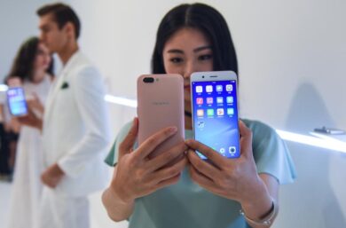 Cina, per la prima volta Oppo supera Huawei nella vendita di smartphone