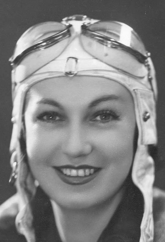 8 Marzo: Alfa Romeo festeggia le sue donne pilota 8 Marzo: Alfa Romeo festeggia le sue donne pilota