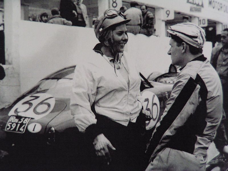 8 Marzo: Alfa Romeo festeggia le sue donne pilota 8 Marzo: Alfa Romeo festeggia le sue donne pilota