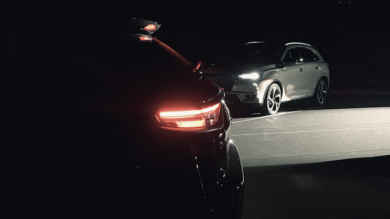 DS automobiles illumina il Défilé Coperni alla Paris Fashion Week