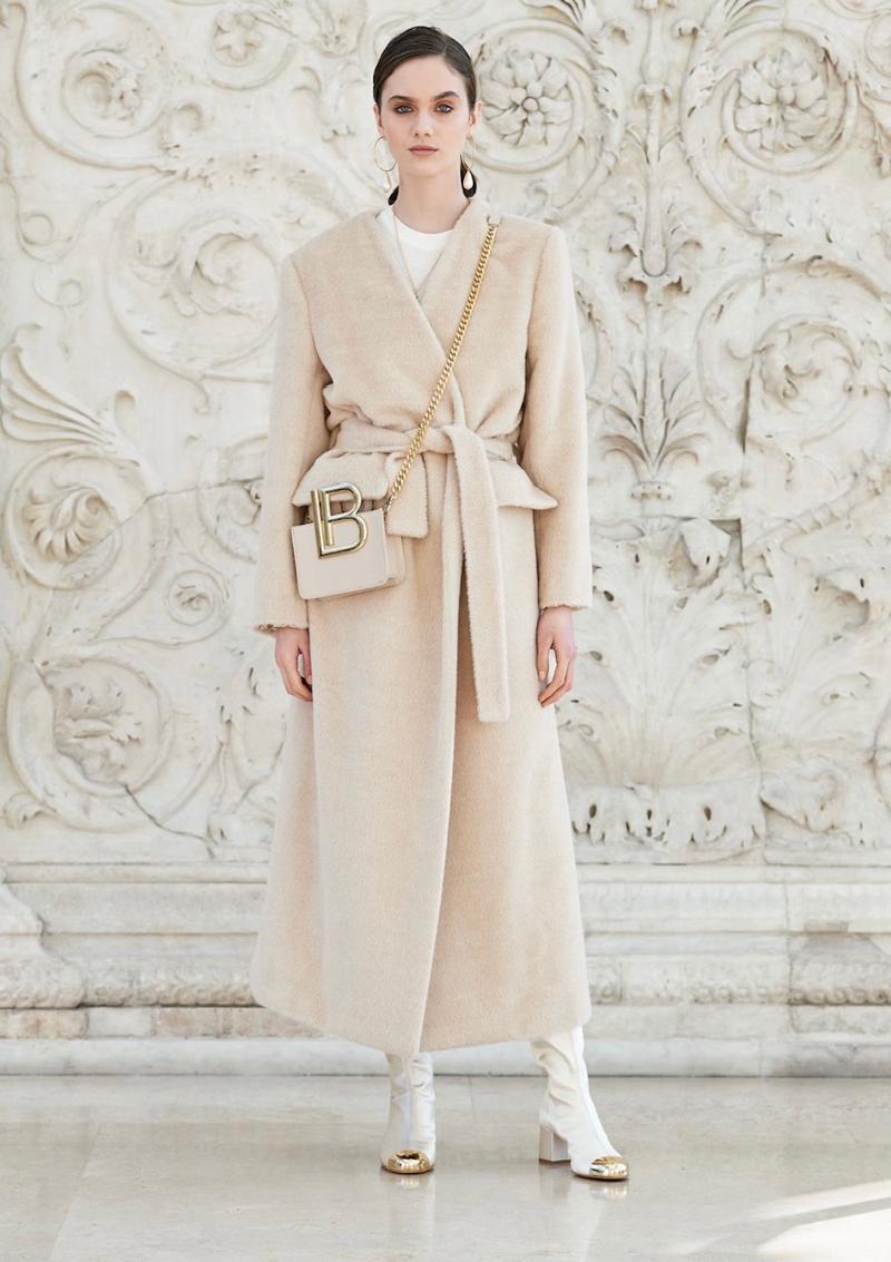 MFW: tra moda, arte e danza, Laura Biagiotti sfila all’Ara Pacis MFW: tra moda, arte e danza, Laura Biagiotti sfila all’Ara Pacis