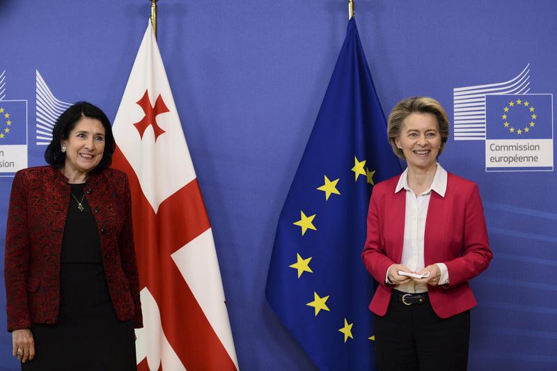 8 marzo, le donne in politica: “A Milano c’è una leadership femminile diffusa”