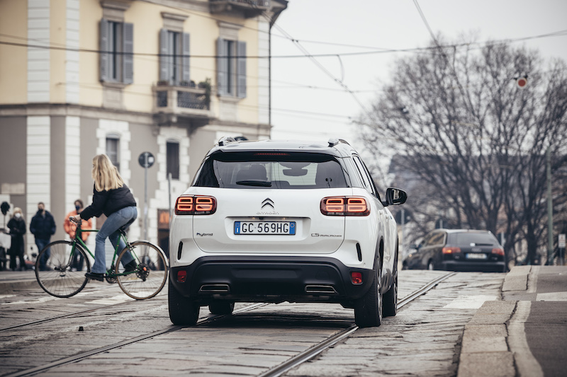 Citroen C5 Aircross Hybrid: in città zero emissioni Citroen C5 Aircross Hybrid: in città zero emissioni