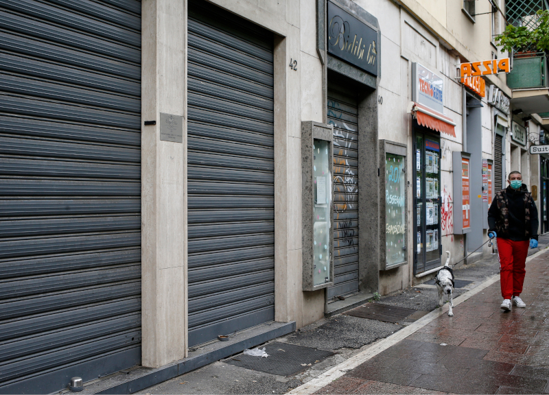 Locali che non valgono niente dati gratis. L’ultima follia delle Giunta Raggi Locali che non valgono niente dati gratis. L’ultima follia delle Giunta Raggi