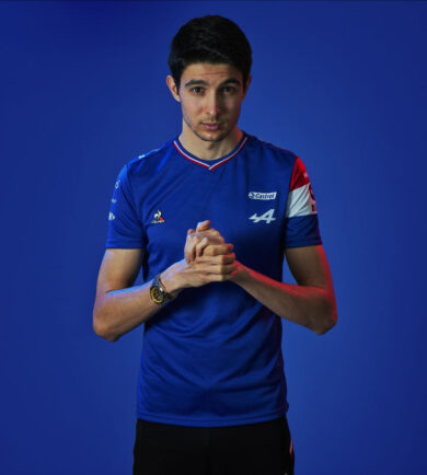 Alpine veste Le Coq Sportif. Maglie speciali per Alonso e Ocon