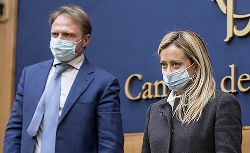 “Governo, Draghi uguale a Conte”. FdI ‘richiama’ Lega e Forza Italia “Governo, Draghi uguale a Conte”. FdI ‘richiama’ Lega e Forza Italia