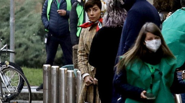 “House of Gucci”, ciak a Milano per il film di Ridley Scott con Lady Gaga