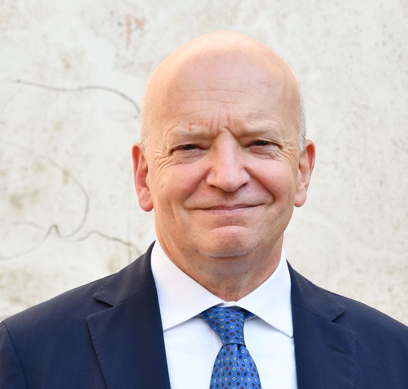 Intesa Sanpaolo, Motore Italia: per il Lazio un plafond di 2 miliardi di euro Intesa Sanpaolo, Motore Italia: per il Lazio un plafond di 2 miliardi di euro