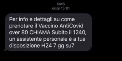 Covid, sms per prenotare  il vaccino. Ma è una truffa per gli anziani