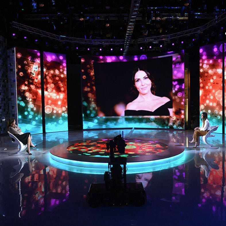 Sabrina Ferilli: “Nessuno dovrebbe essere costretto a scegliere tra…” Sabrina Ferilli: “Nessuno dovrebbe essere costretto a scegliere tra…”