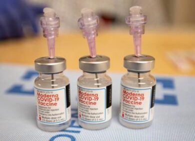 Moderna, l’ossessione dei top-manager? Vendere i titoli in portafoglio