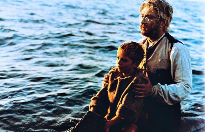 Nino Manfredi, il figlio Luca ne celebra la carriera: “Ma era un traditore” Nino Manfredi, il figlio Luca ne celebra la carriera: “Ma era un traditore”