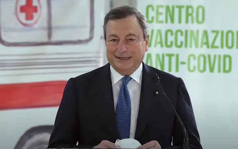Draghi: “Produrremo i vaccini in Italia, Ritmo 170.000 al giorno, triplicherà” Draghi: “Produrremo i vaccini in Italia, Ritmo 170.000 al giorno, triplicherà”