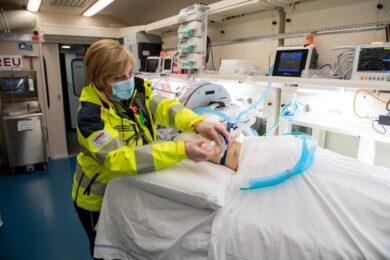 Covid, Rt a 1,16. Da lunedì mezza Italia rossa. Aifa: ok a vaccino J&J