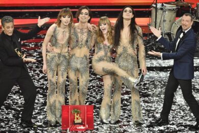 Maneskin? No, Colapesce-Di Martino e Madame re di Spotify dopo Sanremo 2021