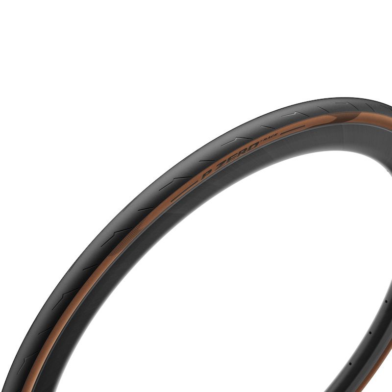 Pirelli: nasce la nuova famiglia di copertoncini da bici P Zero Pirelli: nasce la nuova famiglia di copertoncini da bici P Zero