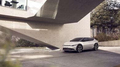Svelate le prime immagini del nuovo crossover Kia EV6