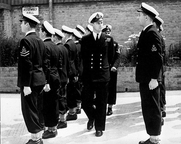 Principe Filippo news: torna dalla Regina Elisabetta a Windsor Castle. FOTO Principe Filippo news: torna dalla Regina Elisabetta a Windsor Castle. FOTO
