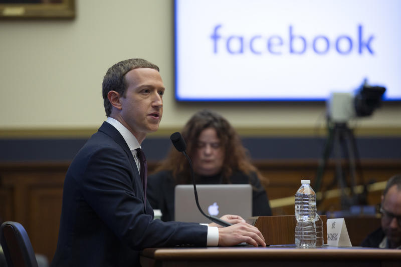 Facebook avrà una propria “carta” dei diritti umani, con report annuali Facebook avrà una propria “carta” dei diritti umani, con report annuali