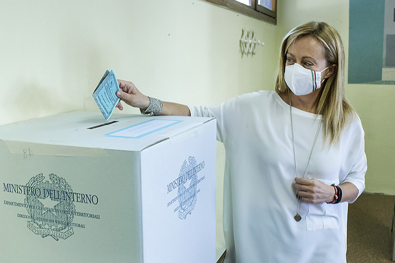 Sondaggi, dopo Draghi meglio Conte-Letta o Salvini-Meloni? Ecco chi vince oggi